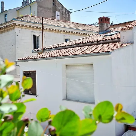 Apartment And Room Soul Of Dalmatia Guest house