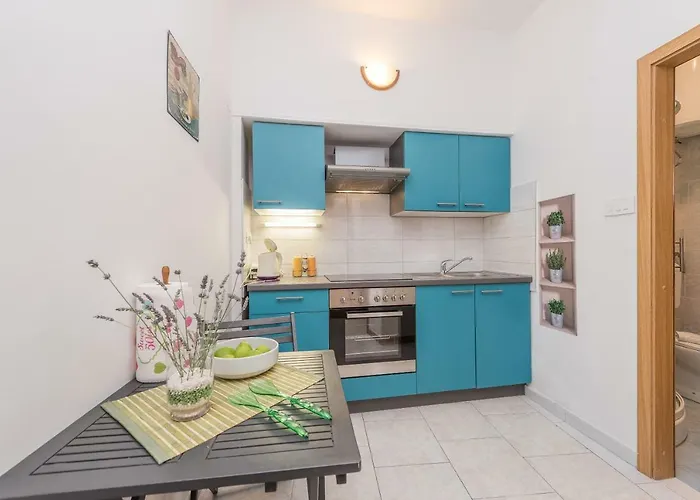 Guest house Apartment And Room Soul Of Dalmatia 3*